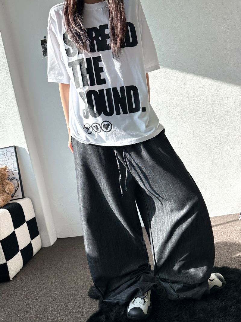 オーバーワールド ビッグレター グラフィック セミクロップ Tシャツ 4カラー