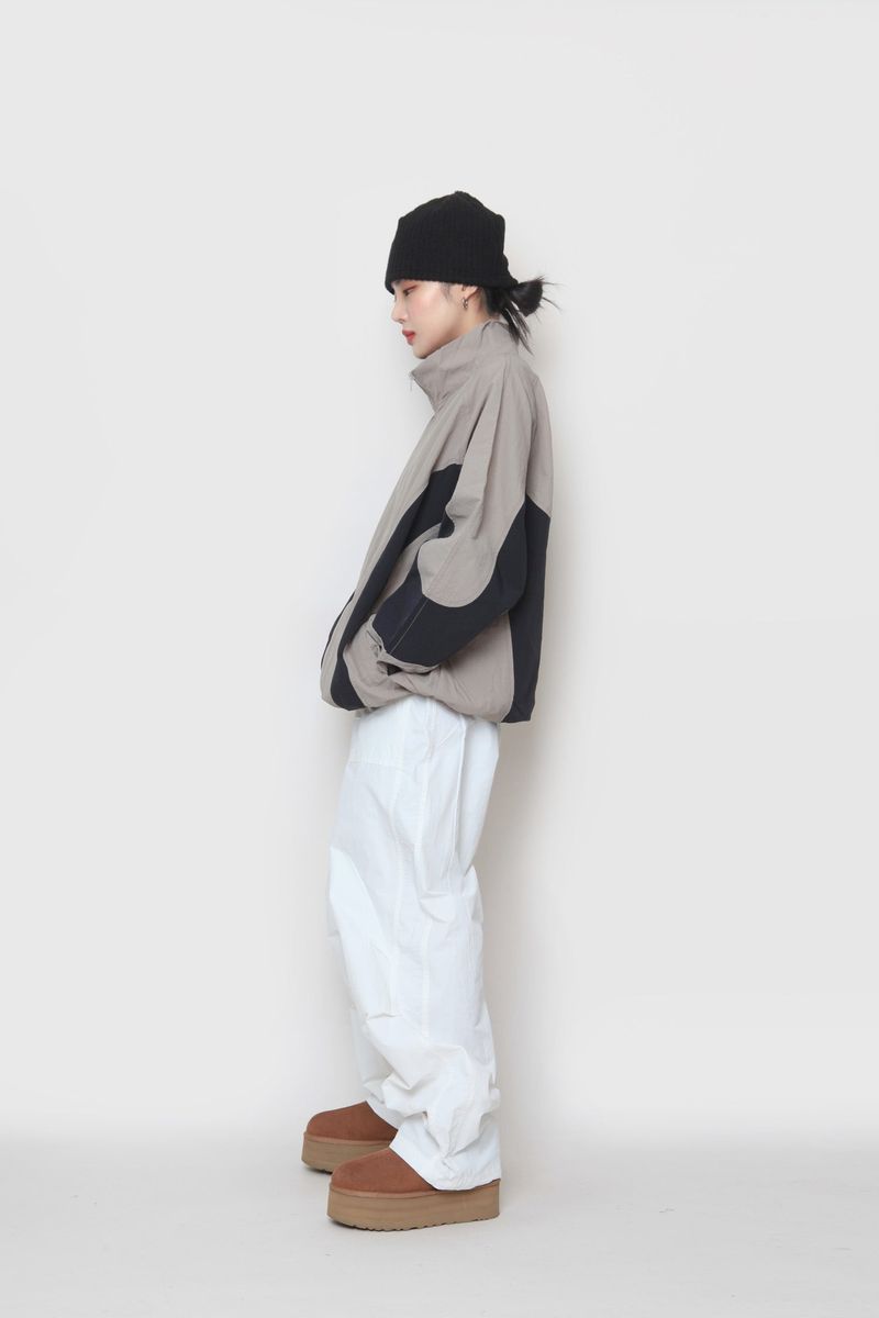 Wave Coloring Zip-Up