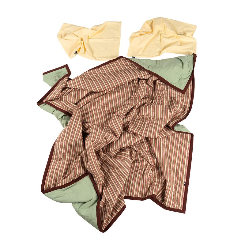 dormor（ドルモル）の「ボーダーラインパターンリバーシブルサマーコンフォーター - Mocha stripe - Q size（インテリア）」