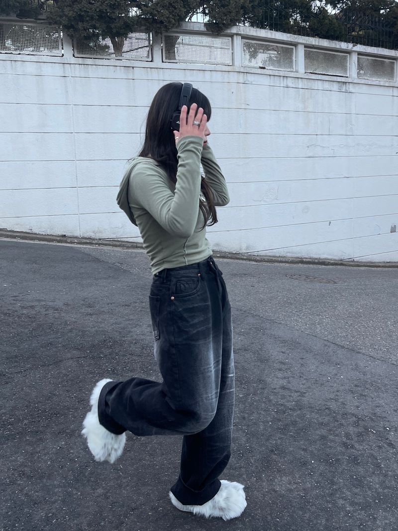 Button Slit Slim Hoodie