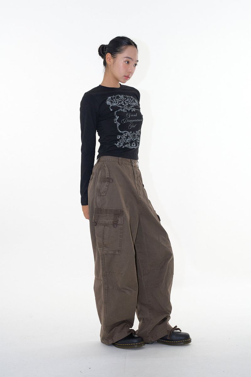 Tape dyeing cargo pants