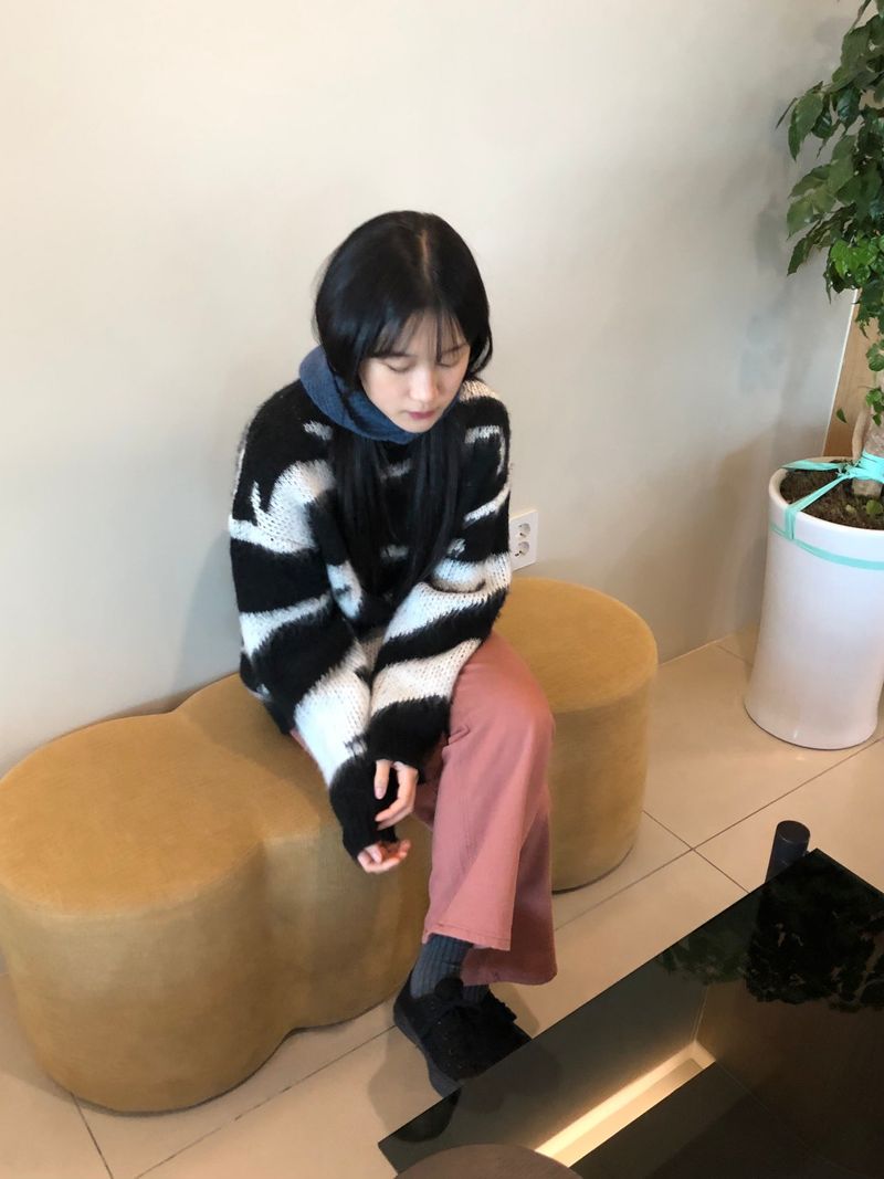 Printing wave mohair knit