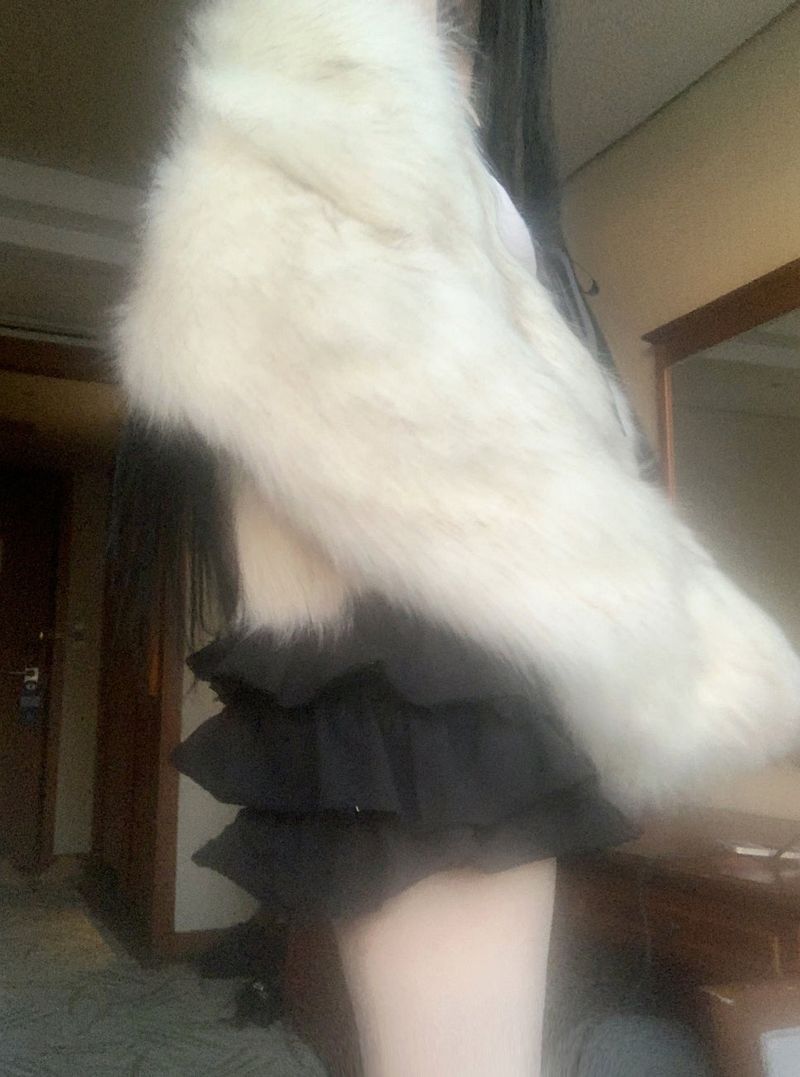 Rokina Eco Fur Jacket (White)