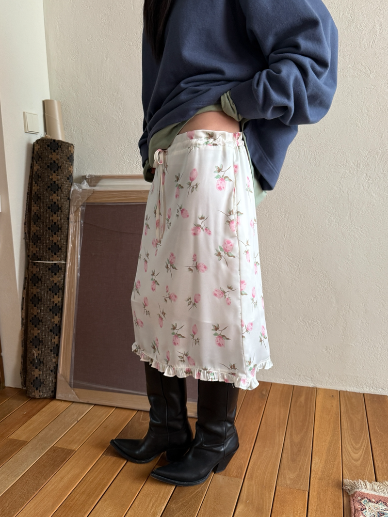 rozy satin skirt 