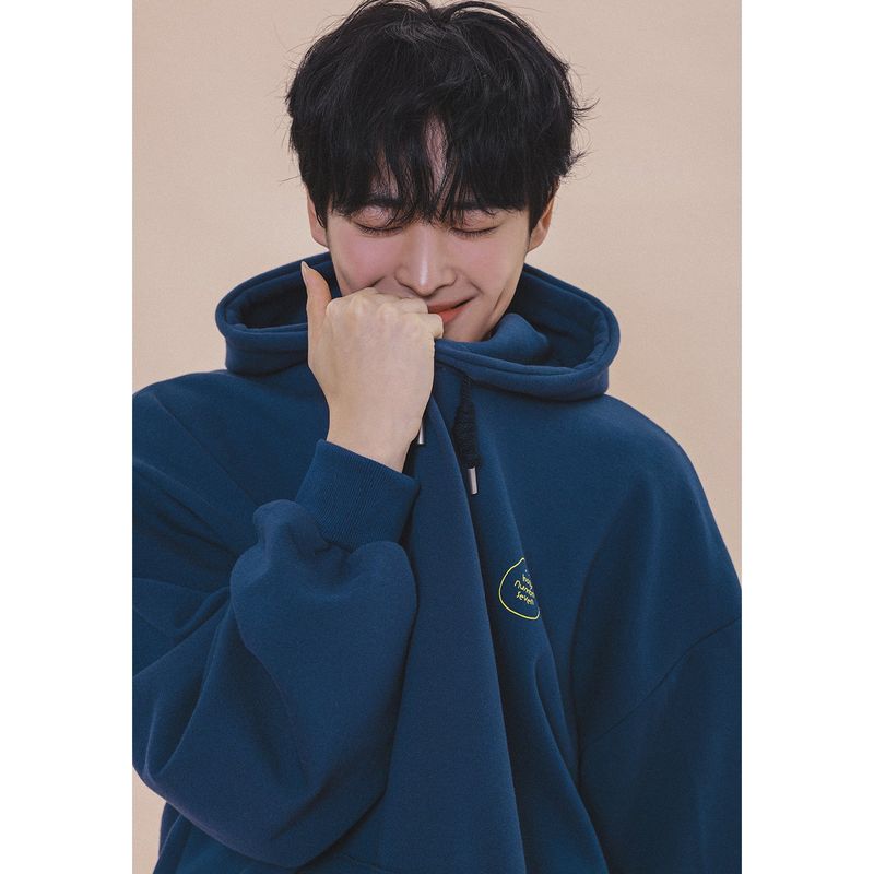 HOLYNUMBER7 X CHOI BYUNGCHAN CHICK GRAPHICS HOODIE_NAVY