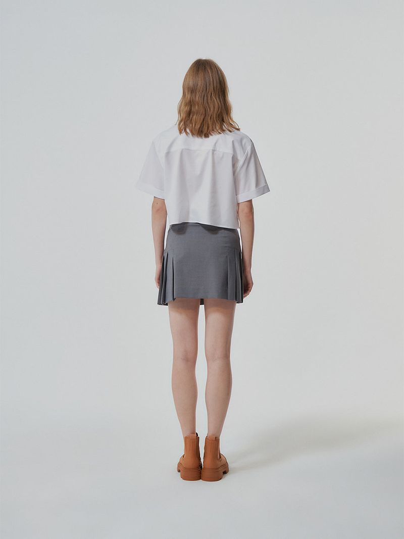 FRONT POCKET MINI SKIRT