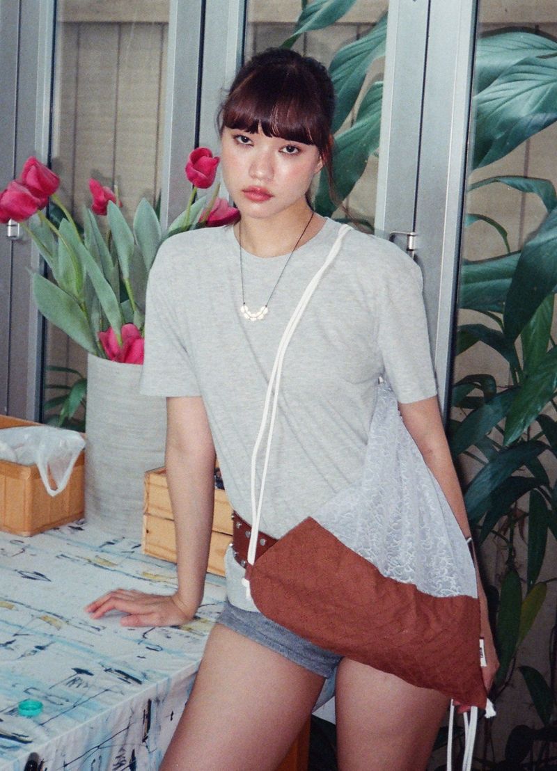 Lace Drawstring Bag - Sora