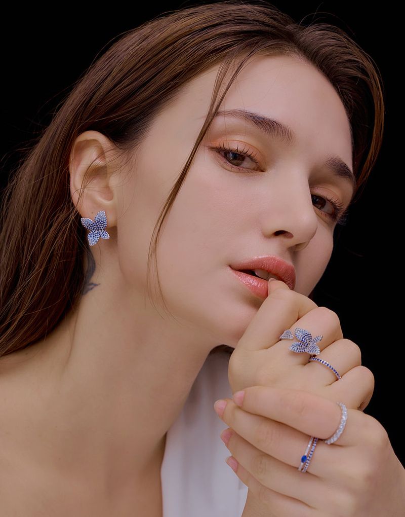 Sapphire Water Drop Ring