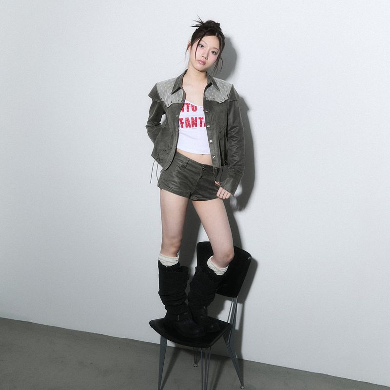 (2nd reorder) lettering crop sleeveless - white