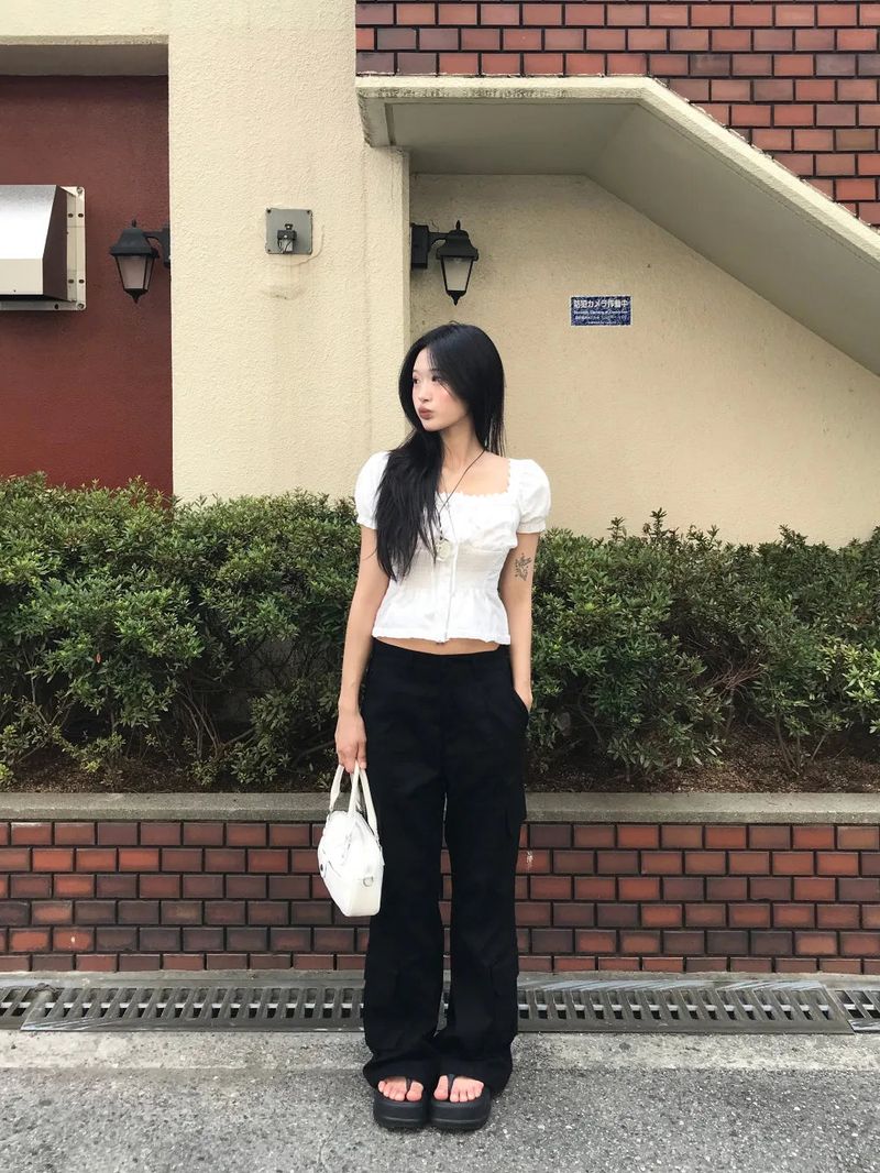 Romy Square Lace Ribbon Puff Smoke Blouse