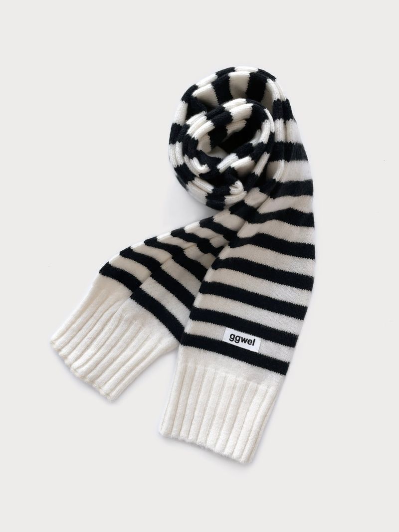 KNIT STRIPE MUFFLER