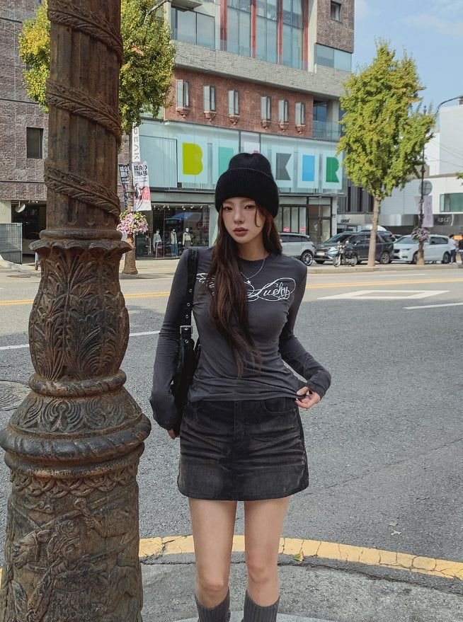 Tray Velvet Washed Denim Skirt