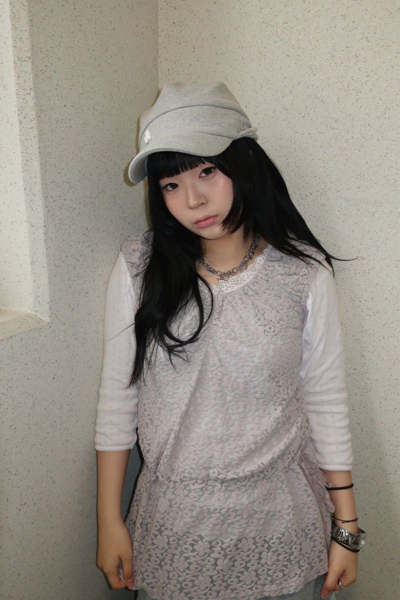 Tenshe（テンシズ）の「ヴァインレイヤーブラウス (2c)（トップス）」