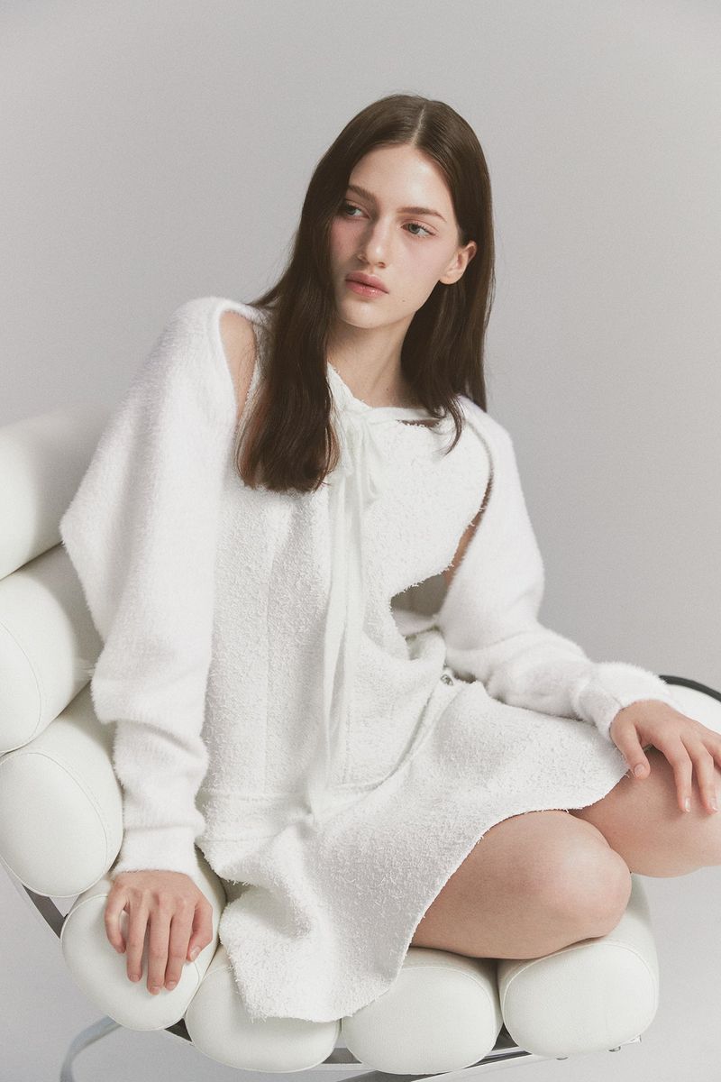 Back Ribbon Tweed Dress White