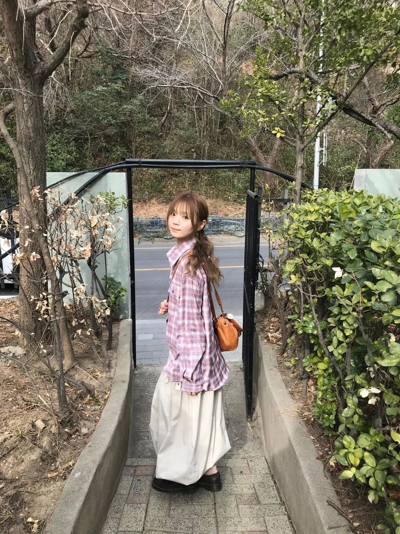 hina daily check shirts