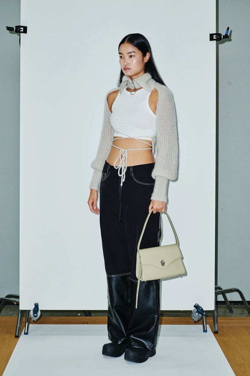 ellipse lock shoulder_light olive