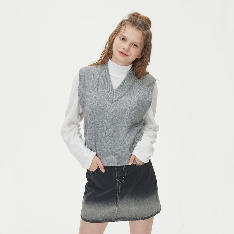 CABLE KNIT VEST_GRAY