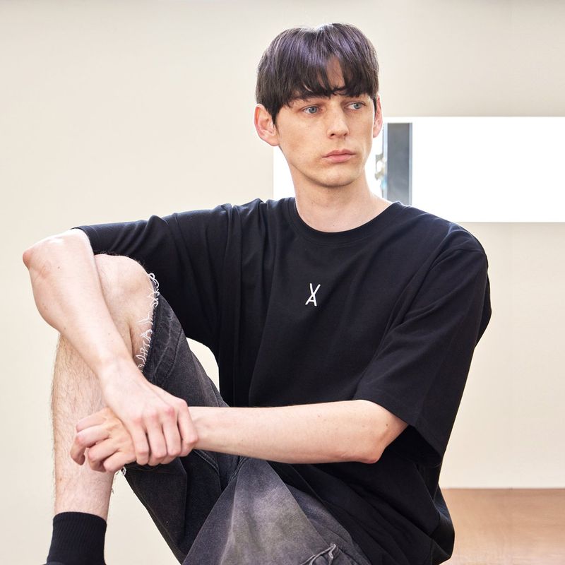 VARZAR(バザール)の「VA 3D Logo T-Shirts / Black(Tops)」