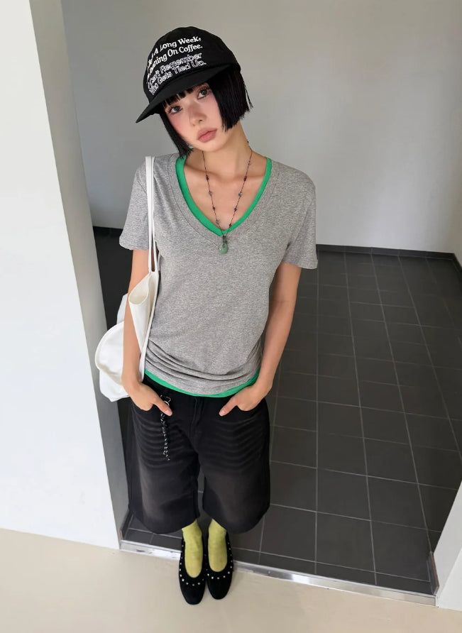 SOFT LONG V-NECK TEE