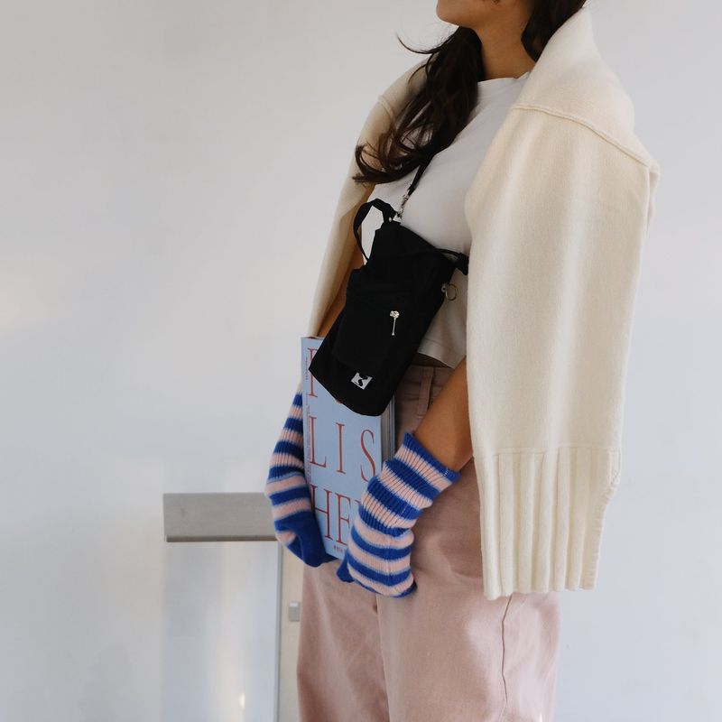 Cross & Layer Bag (Black)