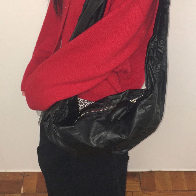 しわ加工レザービッグクロスショルダーバッグ