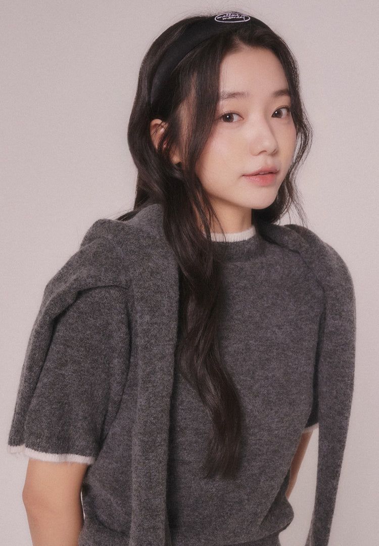 mellotory（メロートリー）の「LINE BOUCLE KNIT SHORT-SLEEVED TOP (DEEP GRAY)（Tops）」