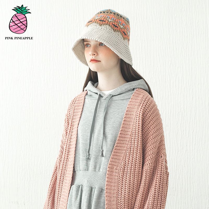 KNITTING BUCKET HAT