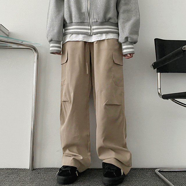 hijjoo（ハイチュー）の「Reta Cargo Wrinkle Shirring Bendable Wide Pants（Pants）」
