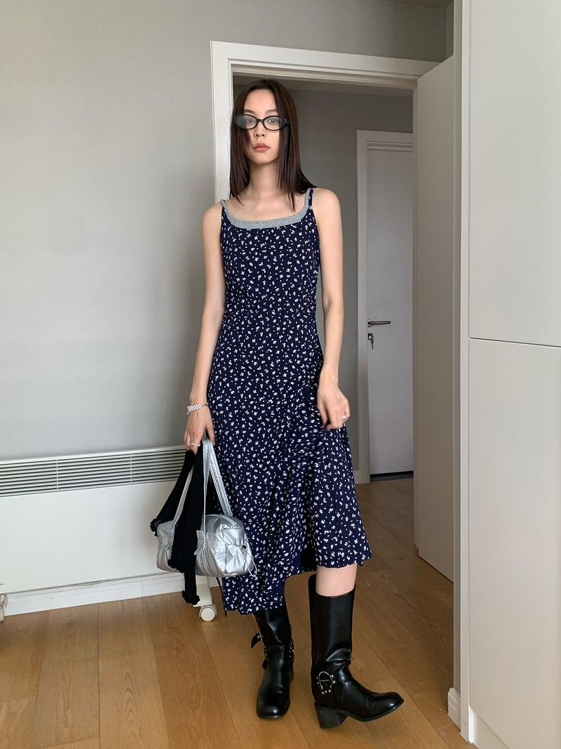 dereborujo（ドレボルゾー）の「Layered Navy Floral Sleeveless Long Dress（Dresses）」