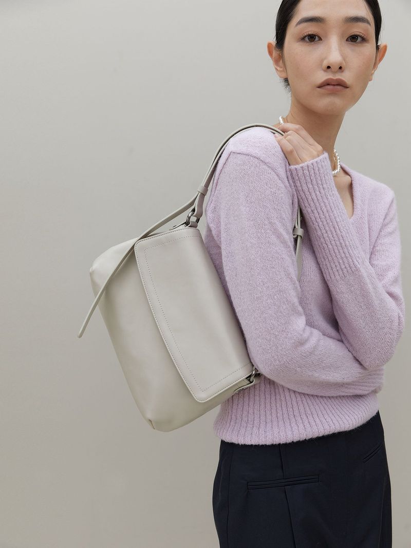 CALDER [ MOCHA BEIGE ]