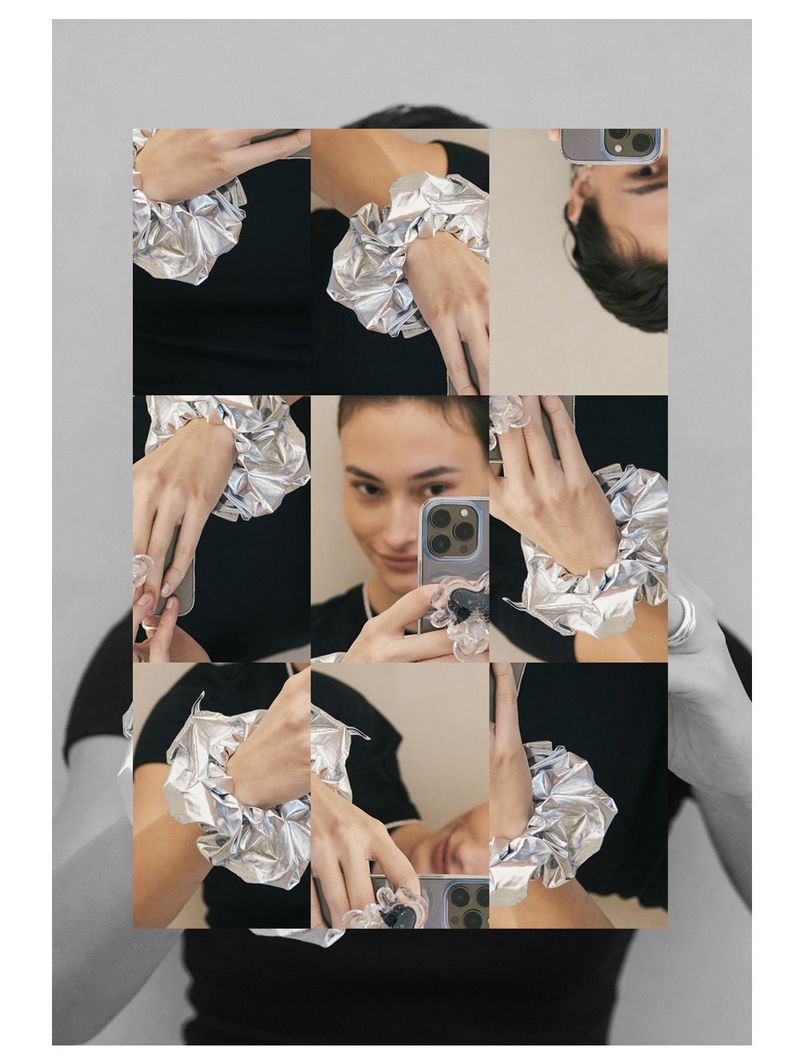 Silver Scrunchie (Silver)