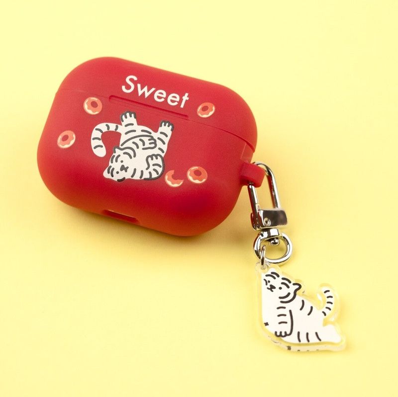 IT'S OK WHITE TIGER KEY RING