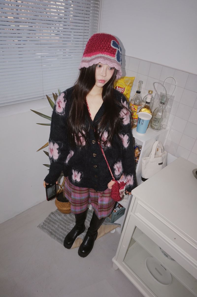 Hot Pink Knit Flower Bunk Hat & Bag Set