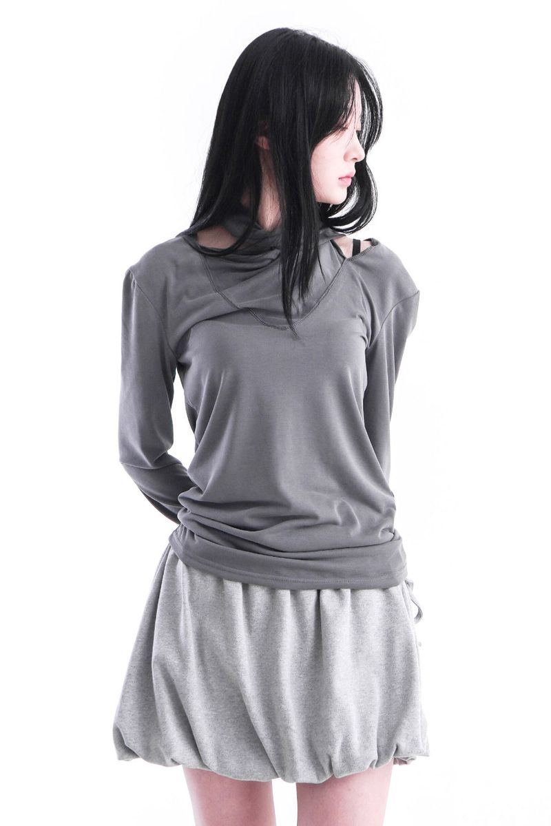 DRAPE STRAP NECK TEE