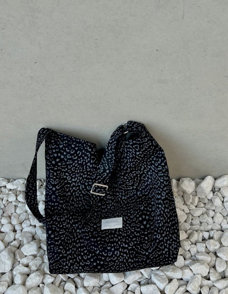 Ardore（アルドーレ）の「[Ardore] Joanna Leopard Eco Bag（Bags）」