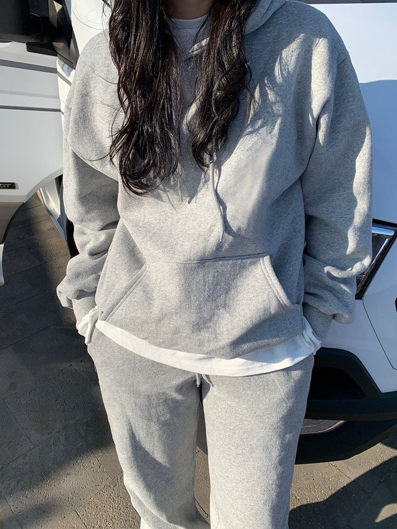 [MADE] Stern hip sweatshirt