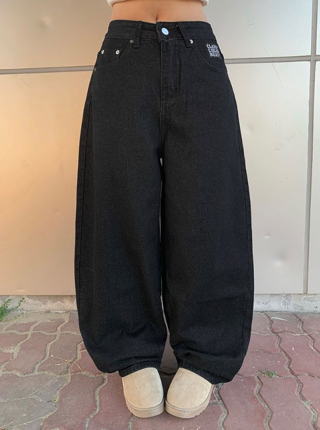 anyonemore（エニーワンモアー）の「オーブンレタリングパッチデニムワイドパンツ（パンツ）」