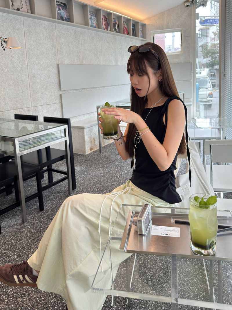 straight fit maxi skirt (cucumber green)