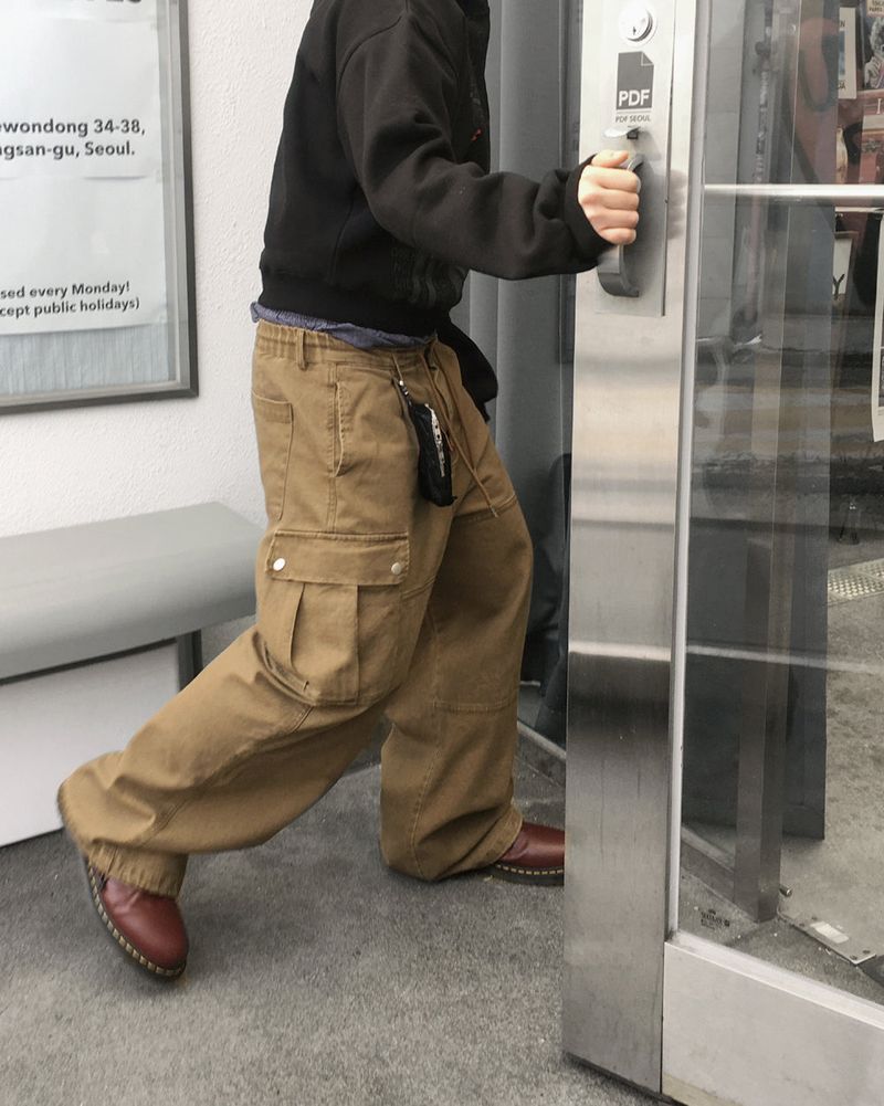 HOLY IN CODE（ホーリーインコード）の「No.1584 Sカーゴワイドパンツ（パンツ）」