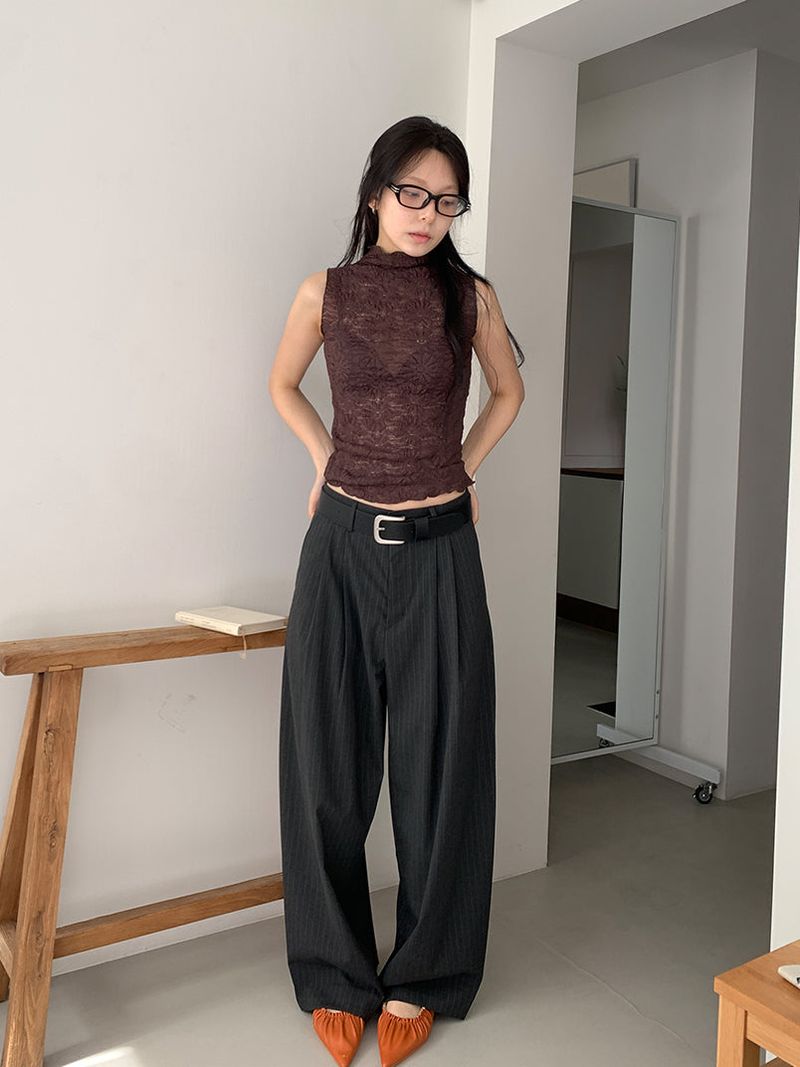FLOWER LACE HALF-NECK SLEEVELESS (3C)