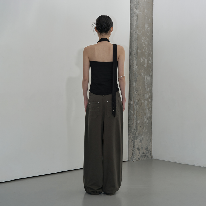 OFF-CENTER TUCK COTTON PANTS (KHAKI GRAY)