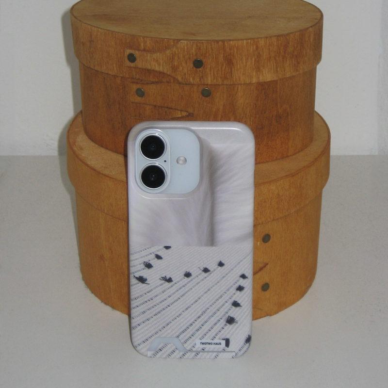 22haus（トゥートゥーハウス）の「fluffy collage case 01（Smartphone Accessories）」
