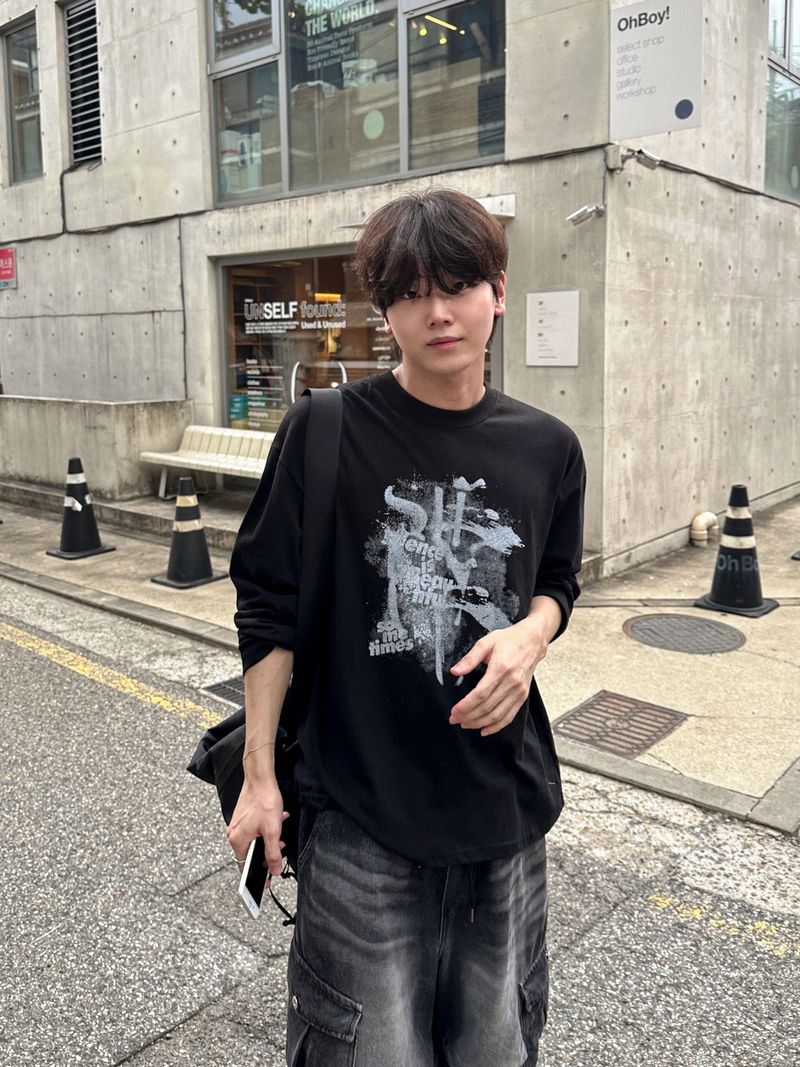 WHAT A LOOK（ワット ア ルック）の「Sigma Printed Long Sleeve T-shirt（Tops）」