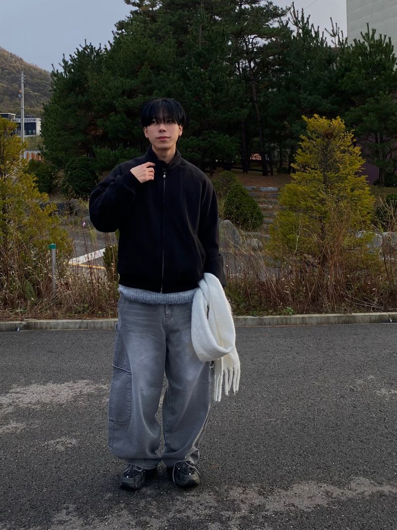 UNAIDUN（アネイダン）の「Needle-on Cargo Balloon Pants 2C（Pants）」