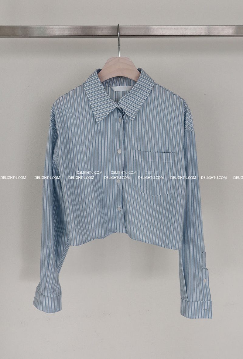 a bunny summer cropped shirt
