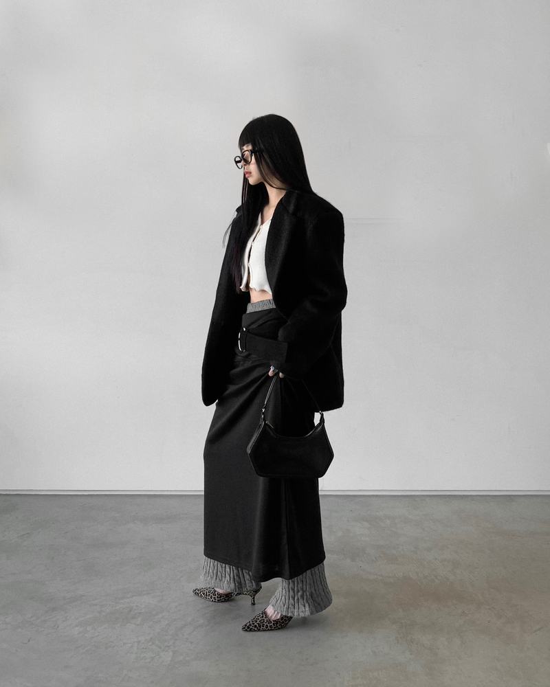 Half coat blazer
