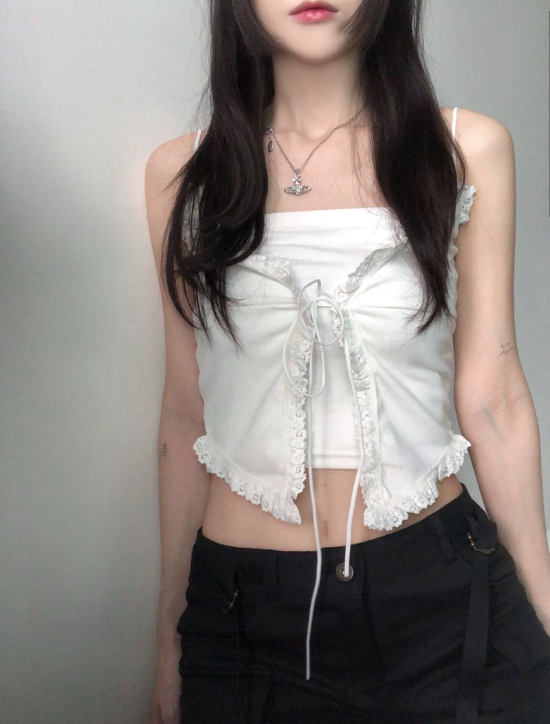 Kitten（キッテン）の「ルルレーストップ(3color)（Tops）」