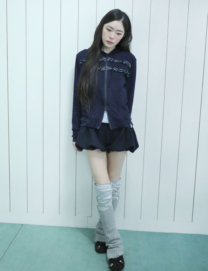 UGLYSHADOW（アグリーシャドウ）の「ブルームショートパンツ(ネイビー)（パンツ）」