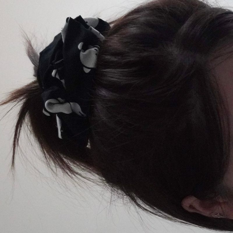 TUTEOGI ‘Rhythm’ scrunchie #001 (L size)