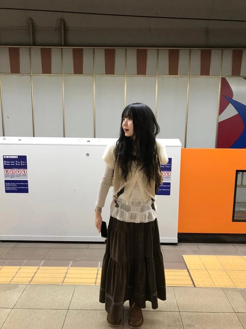 seki velvet long skir